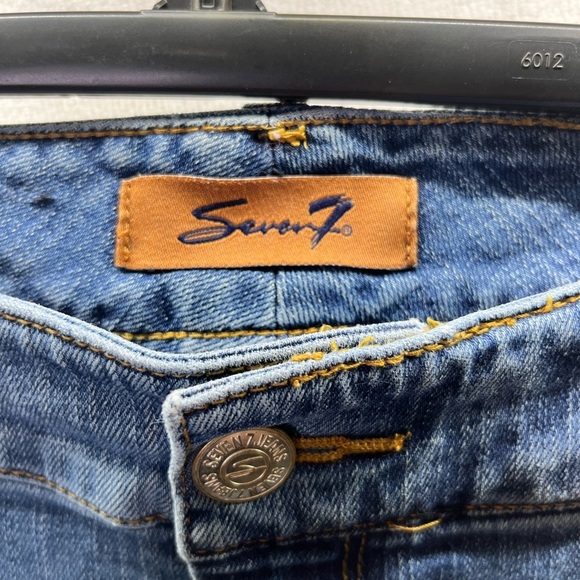 Seven7 Distressed Sexy Flare Jeans Womens 32 Plus Size Blue Denim Stretch 2555 - Picture 2 of 11